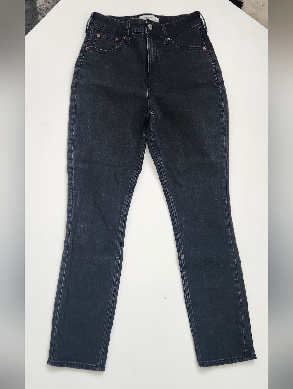 Abercrombie & Fitch Curve Love High Rise Straight Jeans Size 26 Black Wash